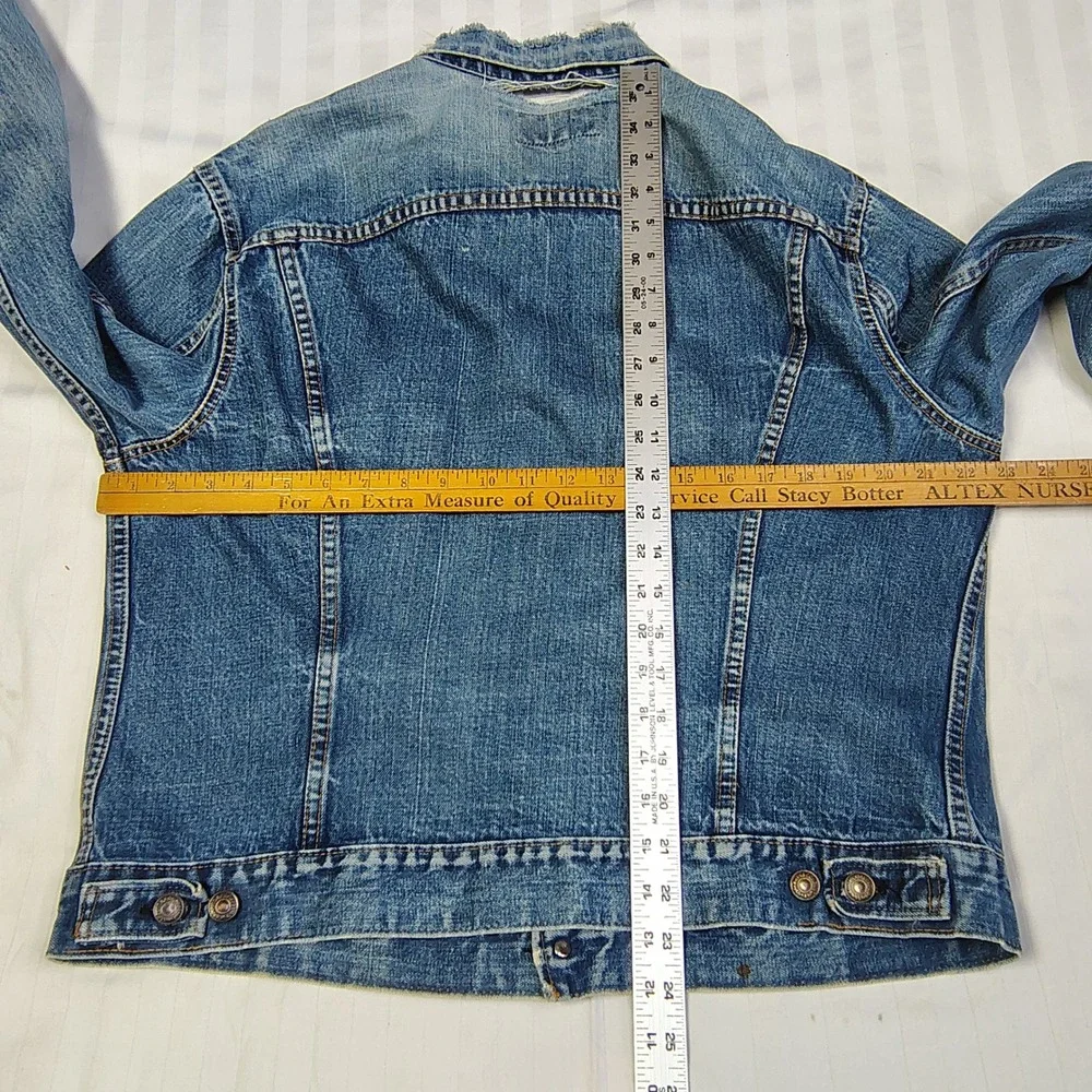 Vintage Levis Mens Denim Trucker Jacket Size 44 Blue Cotton Distressed Type III - Picture 10 of 13